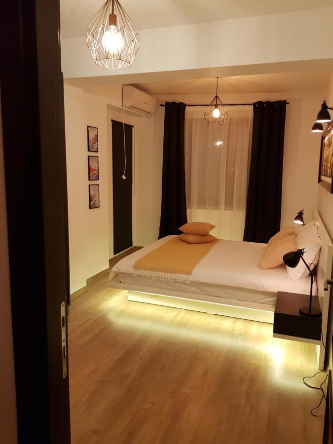 Kolonaki Domus Apartment 3 Iasi Ngoại thất bức ảnh