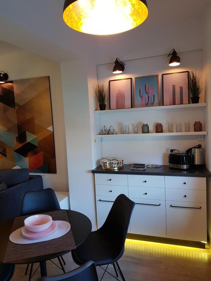 Kolonaki Domus Apartment 3 Iasi Ngoại thất bức ảnh